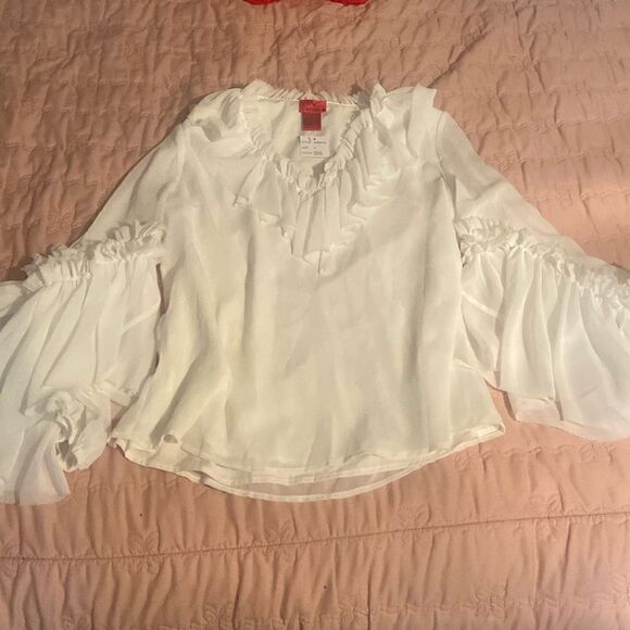 V Cristina Bell Sleeve Flowy Blouse Small - Picture 1 of 6